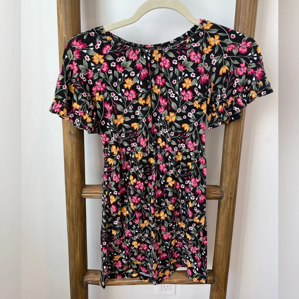 Beautiful girls stretch neck shirt dress. Old Navy